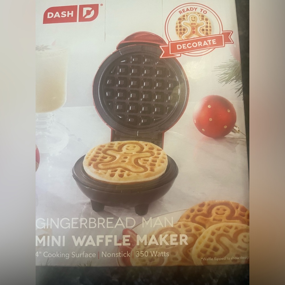Dash Waffle Maker